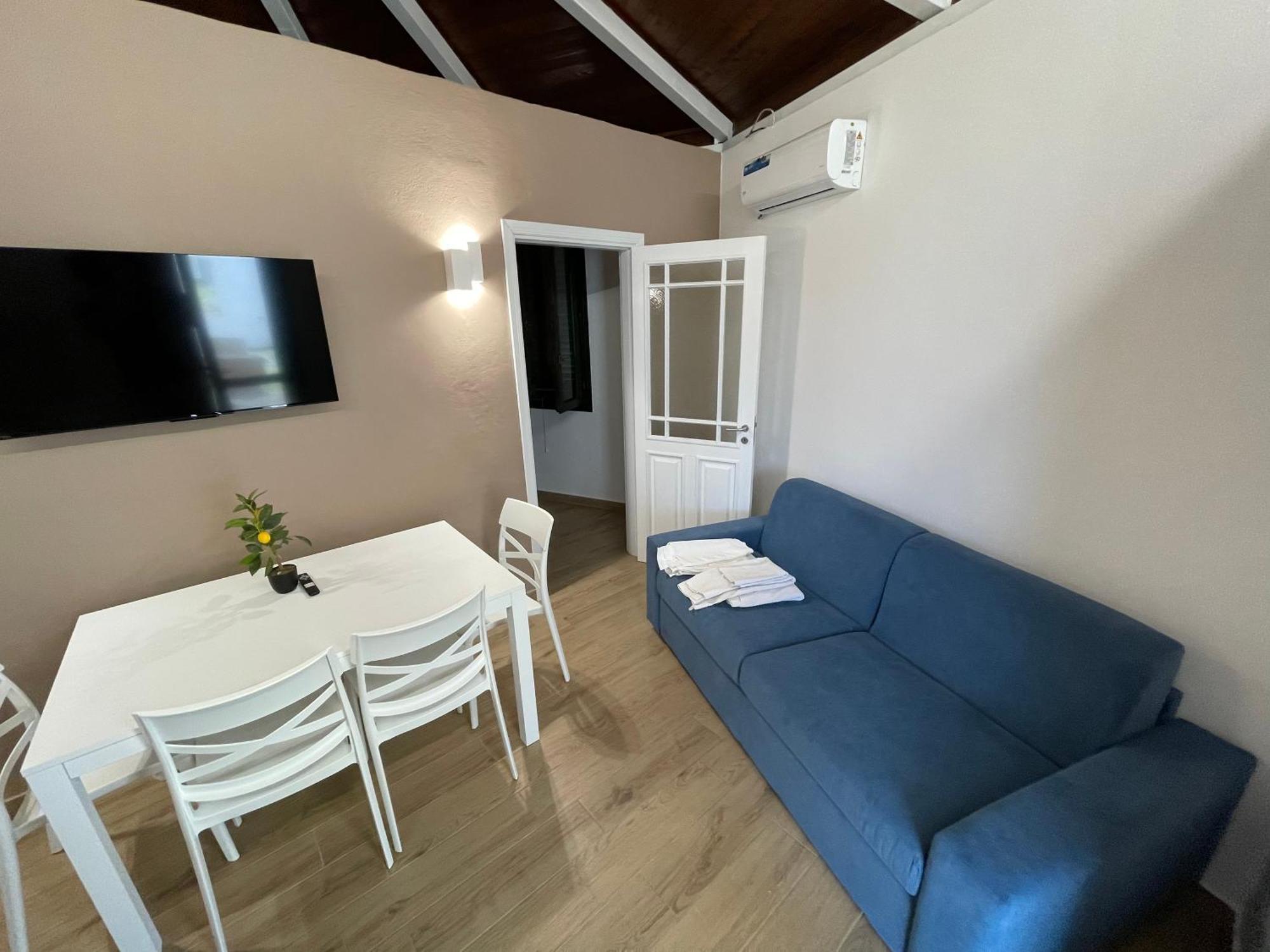 Soleada Club Aparthotel Campofelice Di Roccella Exteriör bild
